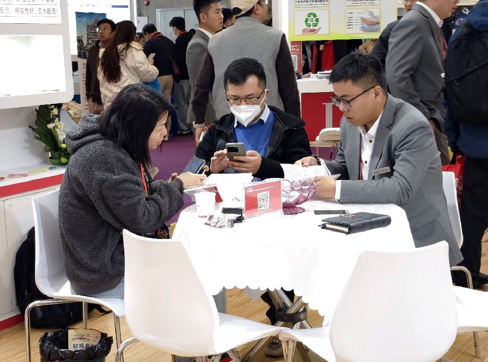 藍(lán)柯路2025年上海涂料展精彩現(xiàn)場(chǎng)