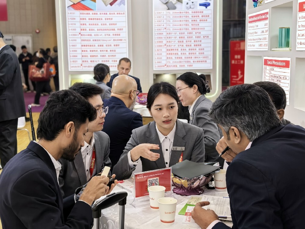 藍(lán)柯路2025年上海涂料展精彩現(xiàn)場(chǎng)