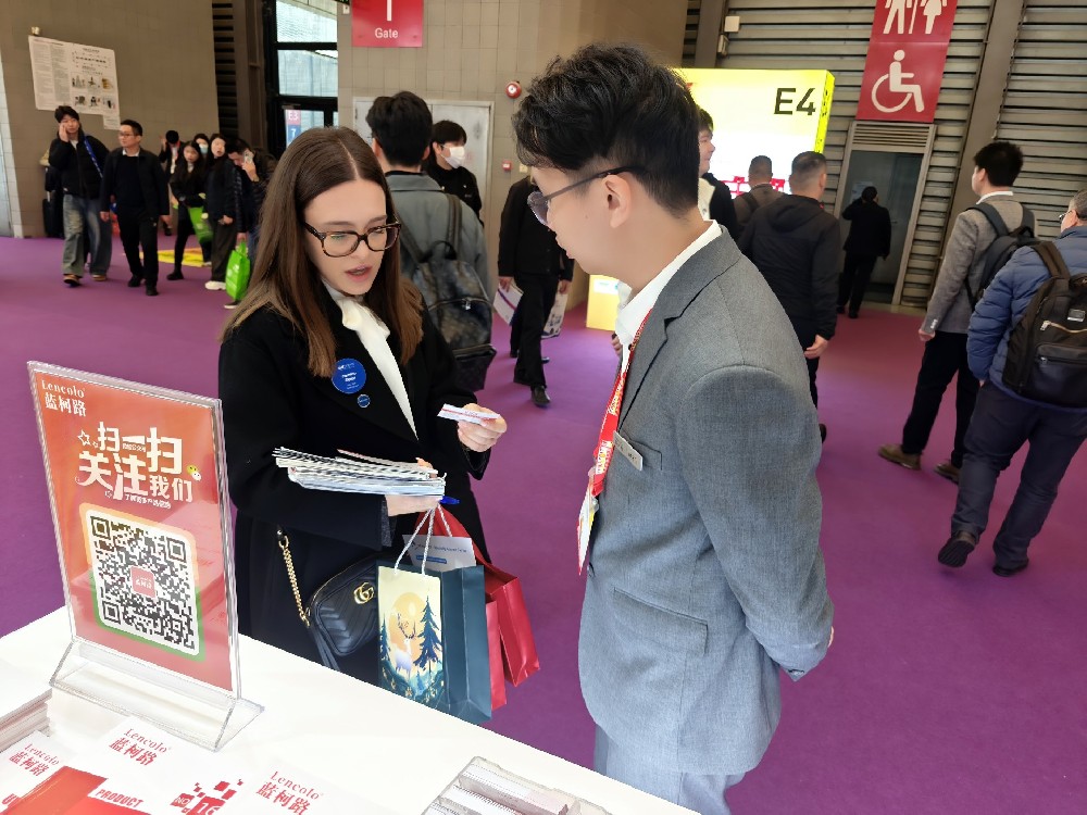 藍(lán)柯路2025年上海涂料展精彩現(xiàn)場(chǎng)